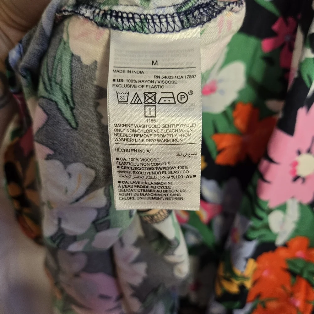 Old Navy Floral Swing Sundress Size Medium NWT - Picture 6 of 8